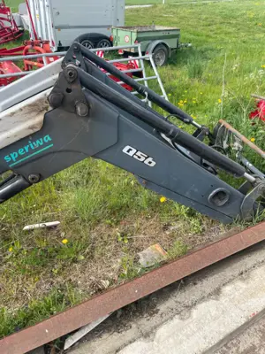 Chargeur frontal Quick Q56