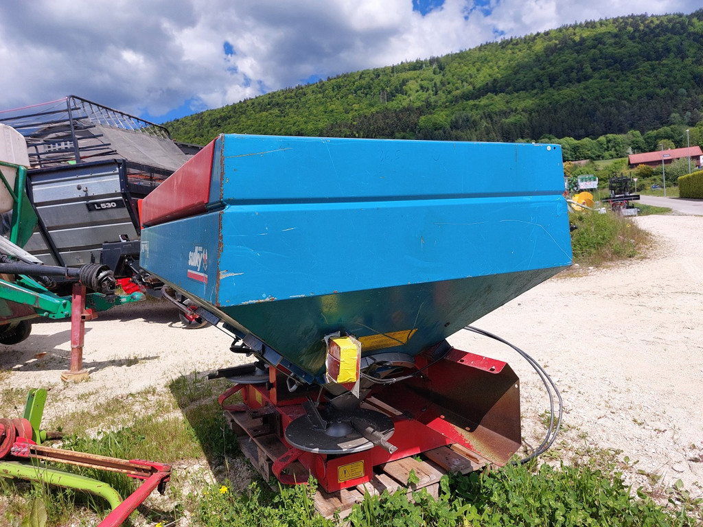 e3e50fa8-3449-4bbc-b60a-180253dfe371-Sulky Roth (9).jpg