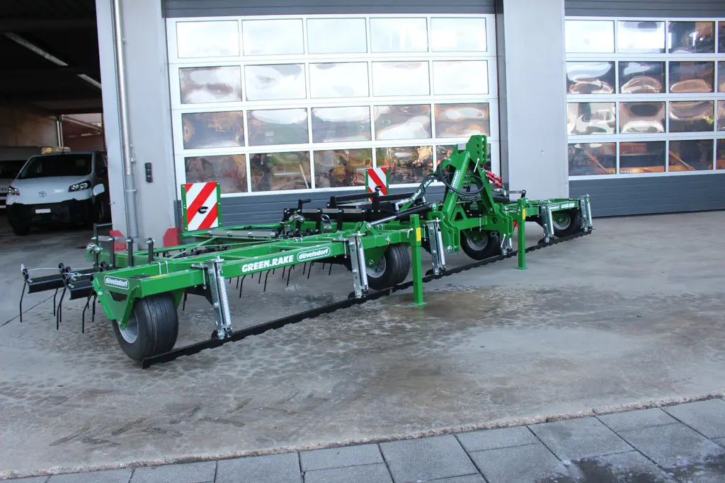 2d7462d4-0e69-4280-8f25-cc1659fd1762-Green.Rake_pro_6m (1).jpg