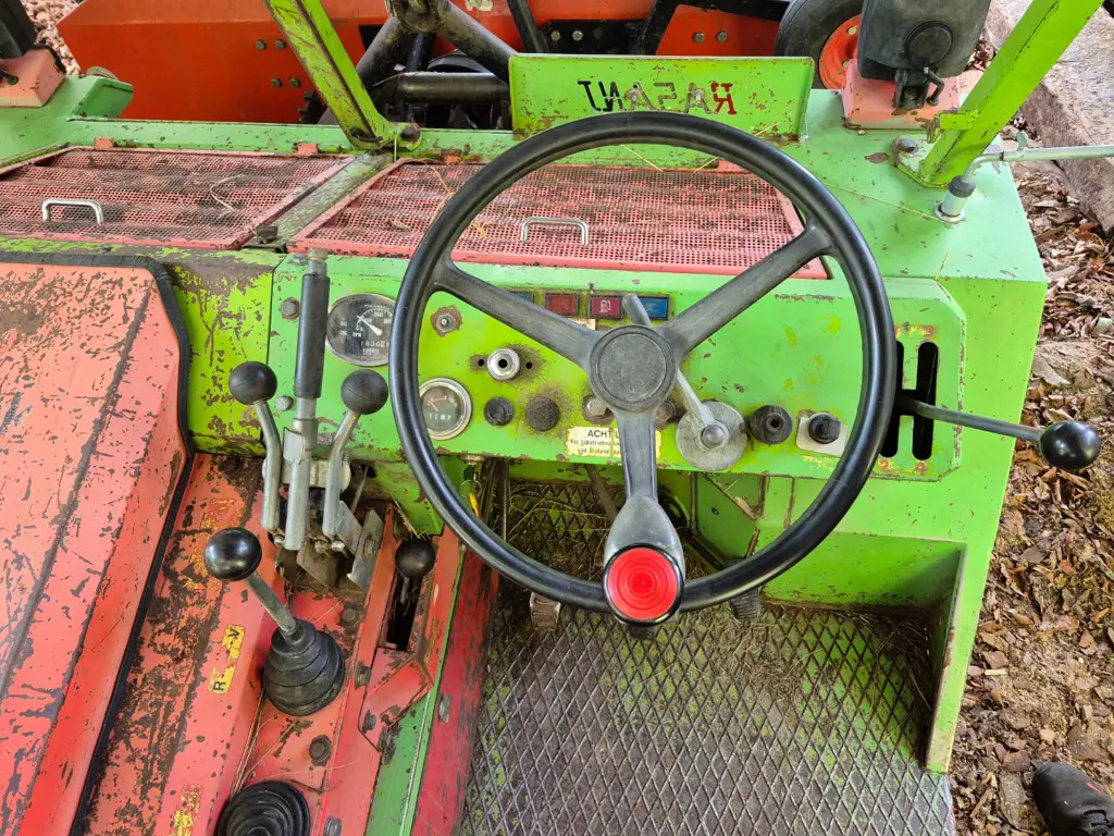 cb3ec950-13eb-4ec7-a5ef-9e9258651e4d-20260824_141805.jpg