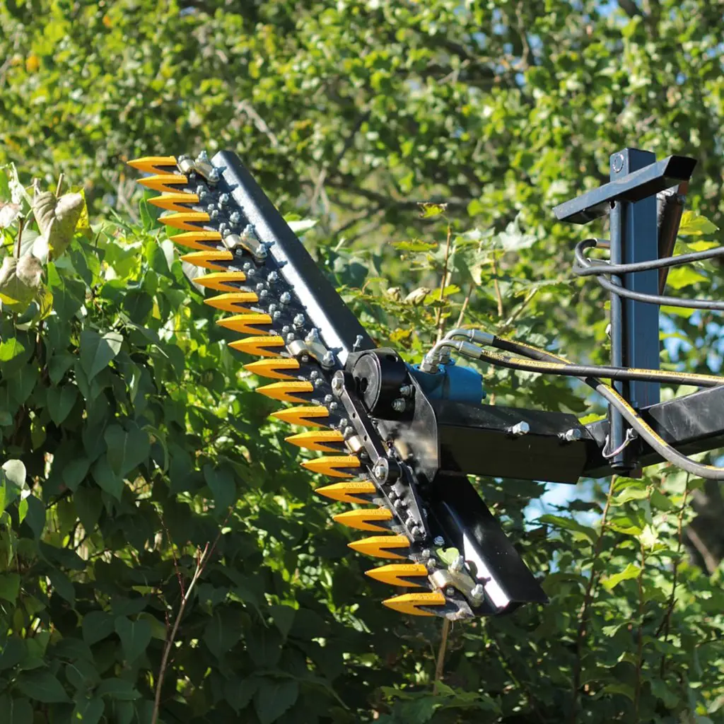 9b4f20d1-f688-424e-a3c5-f788c42c544d-27-HTLF2 Häckklipp 02.jpg astschere 1.jpg