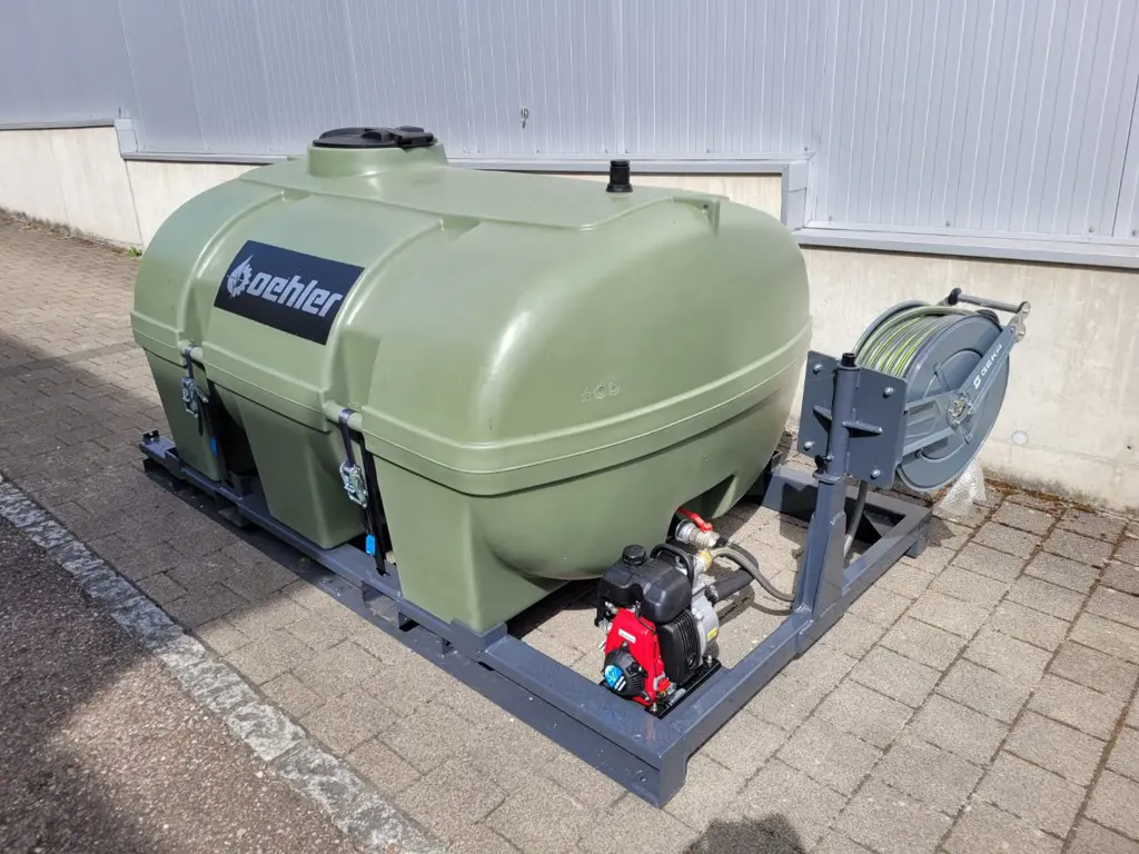 Bewässerungstank 3000L mit Pumpe u. Schlauchhaspel - ab Lager