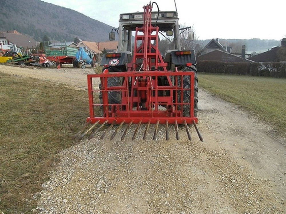 c9ac8dbd-7bd9-4b5e-b09b-7722e6734194-Inconnu Bonardo fourche (5).jpg