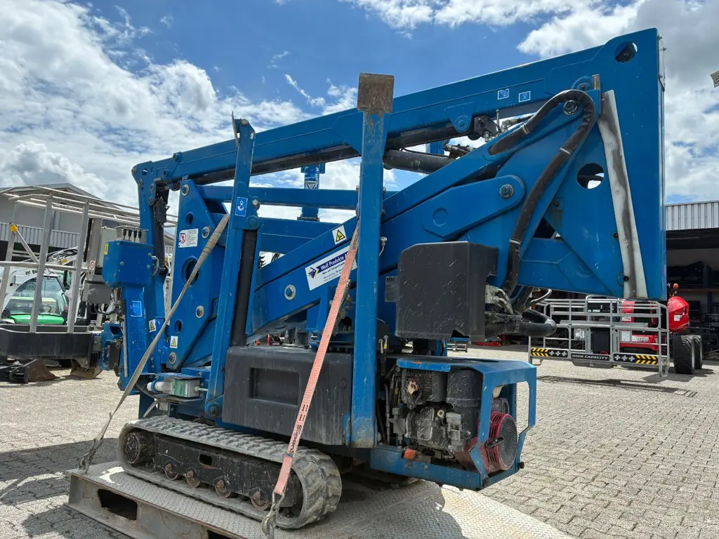 CTE170 TRACCESS Bühne auf Raupen / 2014 / M015990