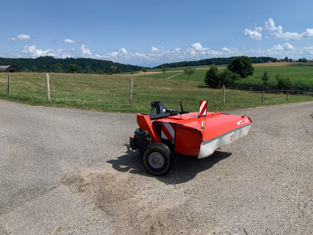 4ef5b5fb-3bb4-4d31-87bc-864a4459860d-Kuhn Siegenthaler (2).jpg