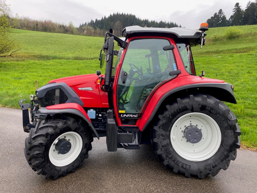 Lindner Lintrac 110 mit Vorderachsfederung