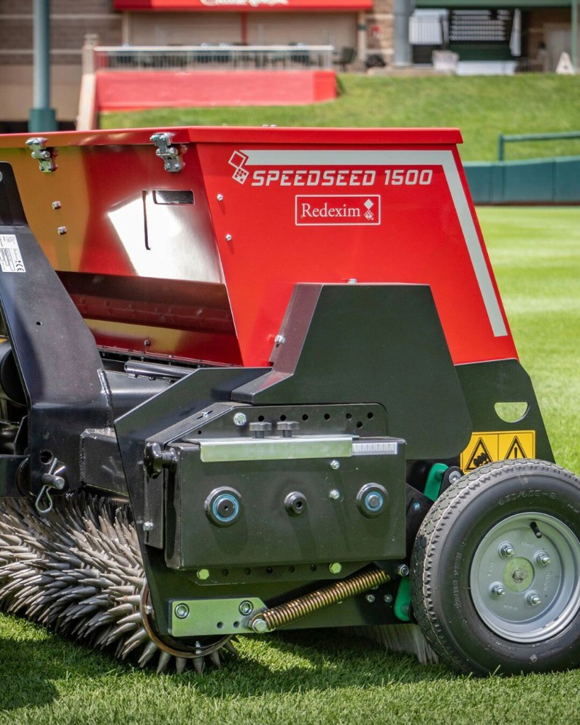 fb7b1b2a-d281-442b-90fd-11d6bb4399e2-Speedseed 1500 - Portrait Images_All Social Media (4_5) (4).jpg