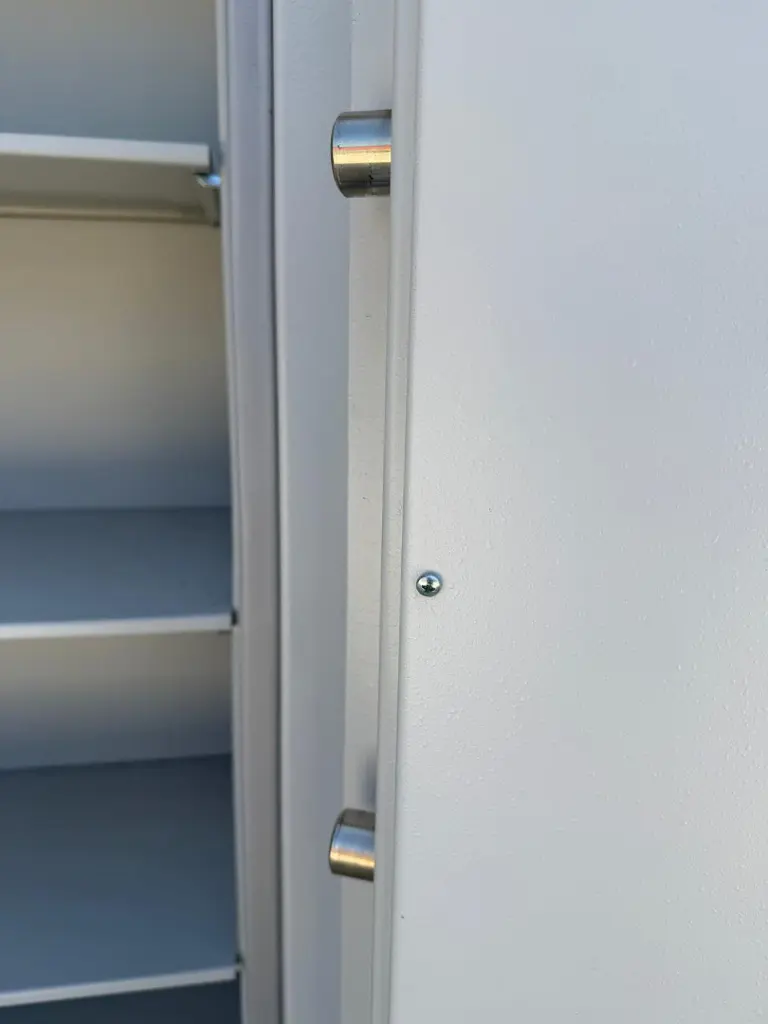 9addd14d-c017-48f3-8019-daee4c2b17b1-Züblin_Sicherheitsschrank_05.jpg
