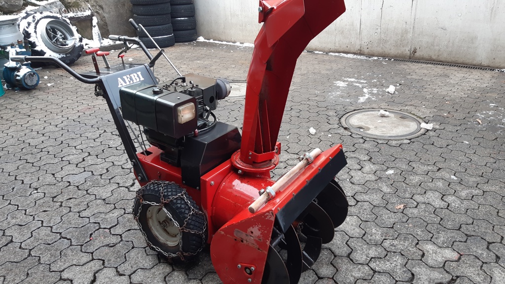 Schneefräse Aebi SF 12