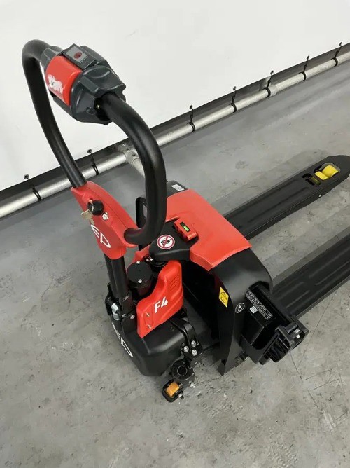 022c6058-e18c-4d11-859b-f5f6abbd30a4-