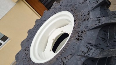 Radsatz 480/70R30 380/70R20