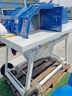 AMR, Brennholzfräse RTS 700