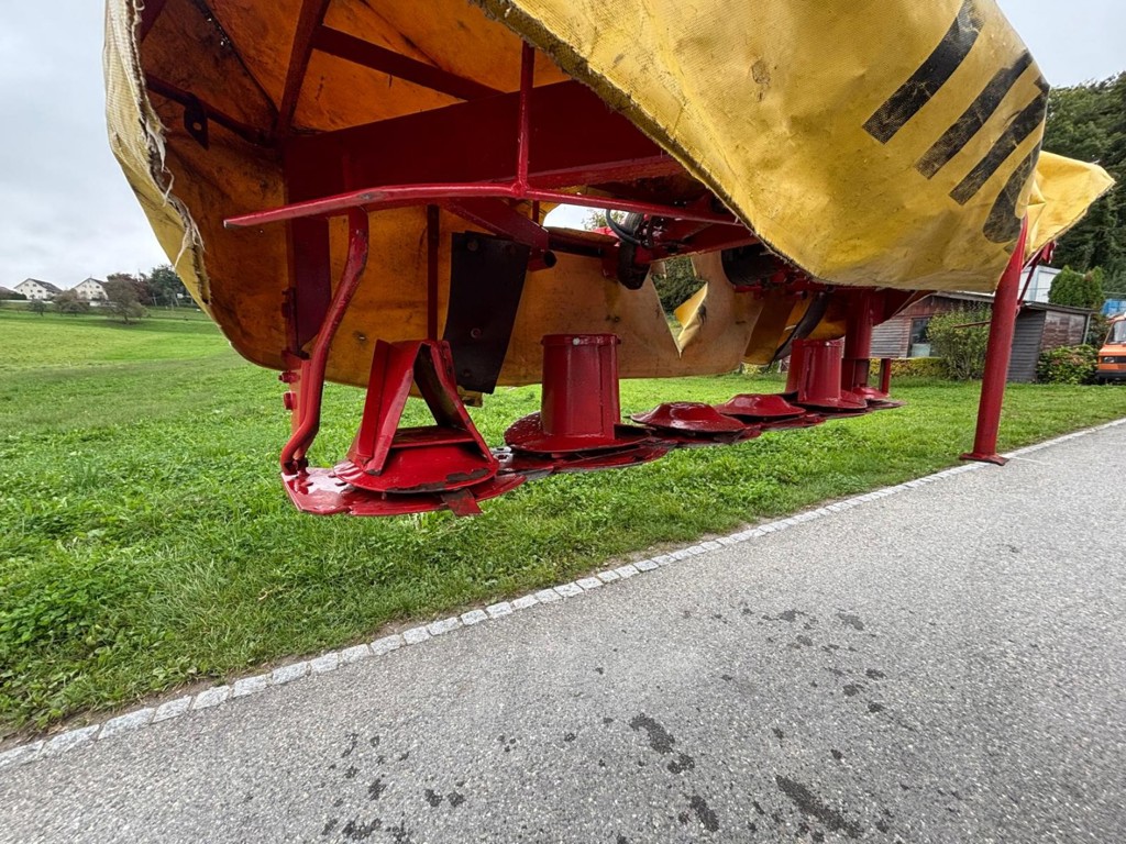 8c4c8b8a-b5cc-42d7-bbc1-3aaee8e17602-35816 Titan Mähwerk 2500 (7).jpg