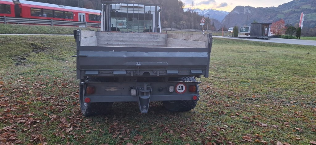 b9c6d1be-c55c-4b12-817f-cb11a05adb91-WhatsApp Image 2025-11-26 at 16.jpg