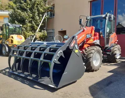 Teleskoplader Schäffer Hoflader Teleradlader Kompaktlader Hoftrac