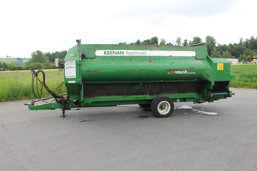 Futtermischwagen / Padelmischer Keenan 11.5