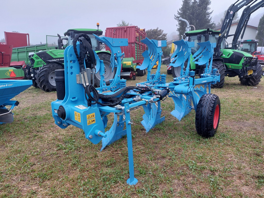 2c9e6be6-9ae4-43da-95f8-fbdbb65ab05d-Lemken Juwel 6  (2).jpg