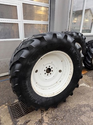 Räder 600/65R38 zu Steyr Profi, Case IH Maxxum