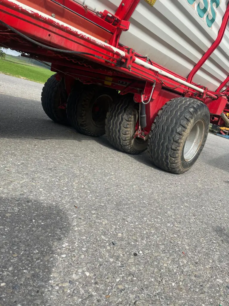 dd91bce8-e8ba-4f3e-a411-d30c5347829e-WhatsApp Image 2026-02-26 at 08.jpg