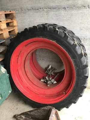 Roues jumelées 230/95 R40