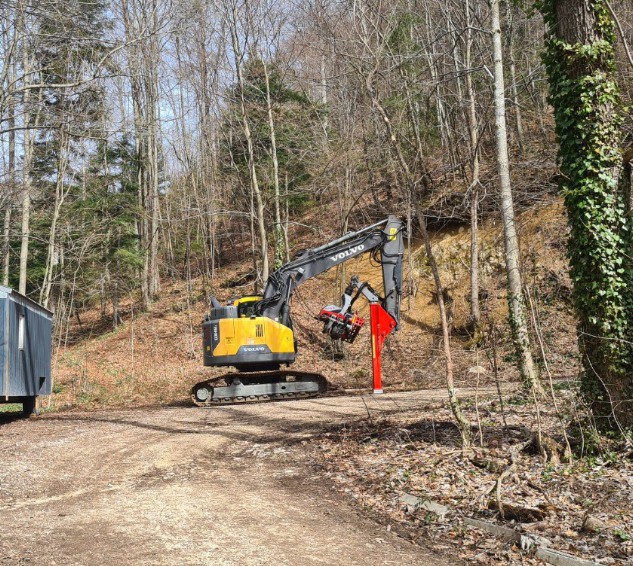 02fab560-cc60-47bb-bbcf-2c997e7f4d7e-