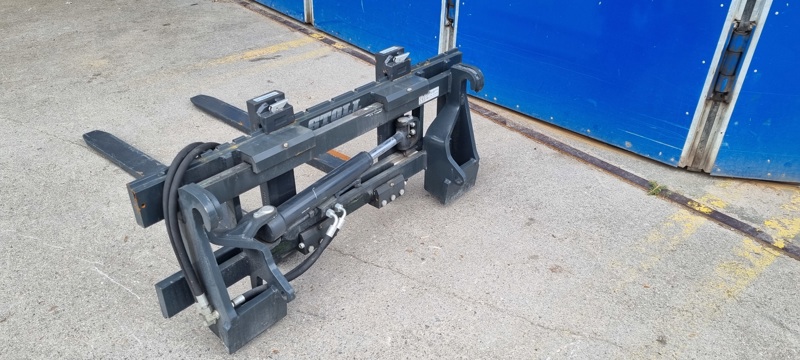 838e741a-24e1-4dc8-a2be-6c0385680f18-2024-02-27 11.27.05.jpg