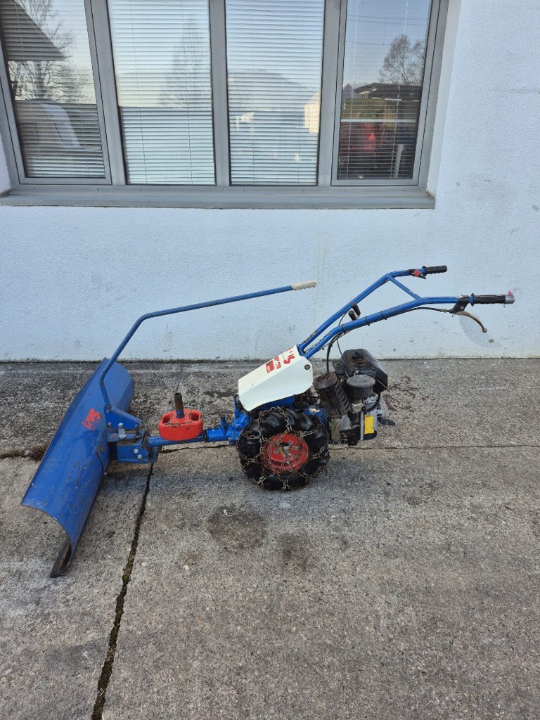 1ee3fd84-592a-455e-8415-f55741bb3e9a-Scheepflug Pfadschlitten.jpg