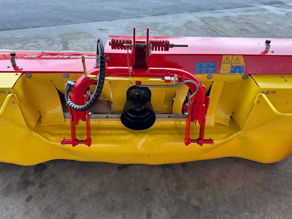 3f2c216f-0d9c-415d-9be8-a5a4f8a7b84b-WhatsApp Image 2025-12-05 at 14.28.21 (2).jpg