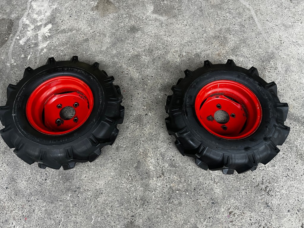 68f02937-f1ce-4a95-a110-4181fc76fdf8-35532 Rapid Räder diverses 6 (4).jpg