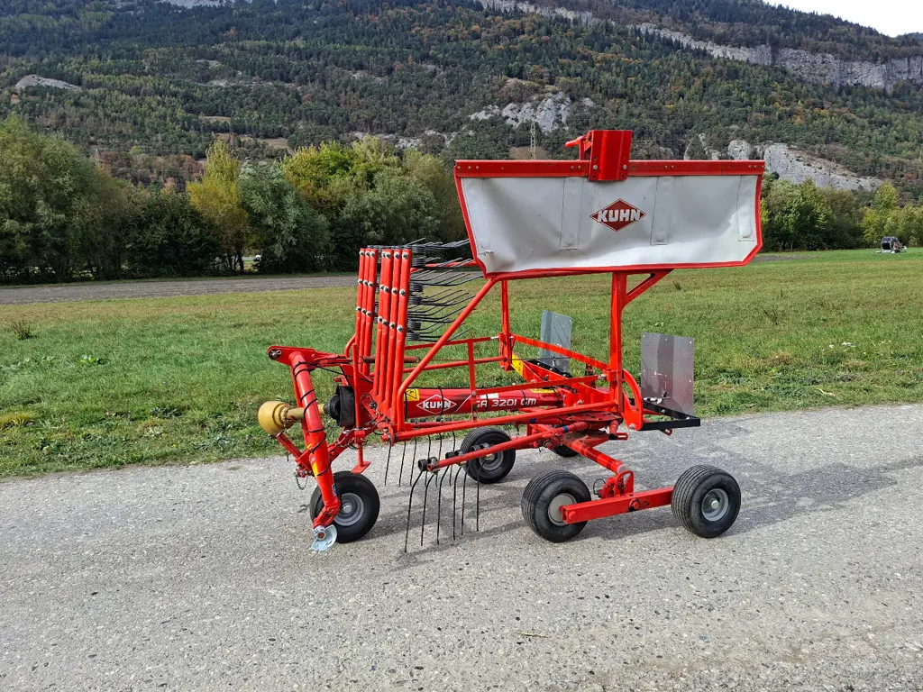 Kuhn, GA 3201 Schwader, I18943