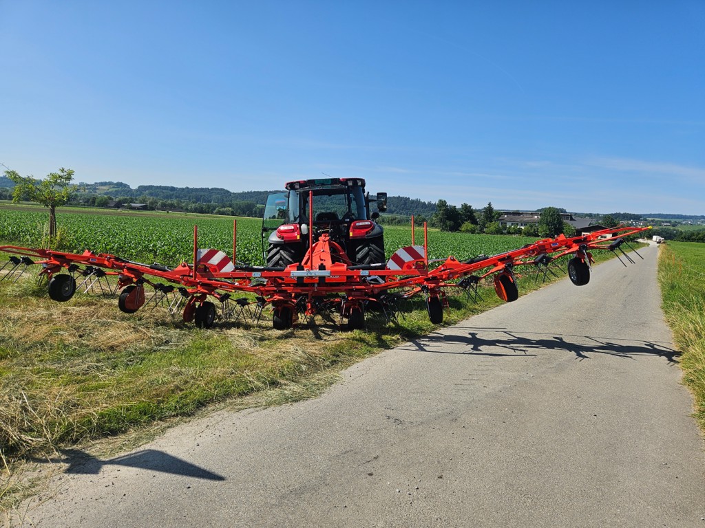 Kuhn GF 8703