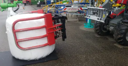 a2929606-43bf-46fd-8bc1-9bd697c3901a-