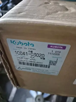 Kubota V3300