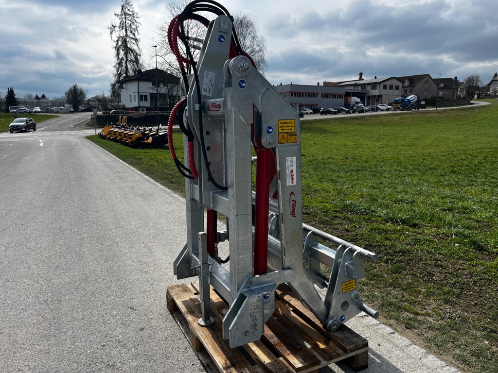 224df8c0-89b7-4845-b287-668bd48d50ff-35132 Fliegl Stapler Variant (4).png