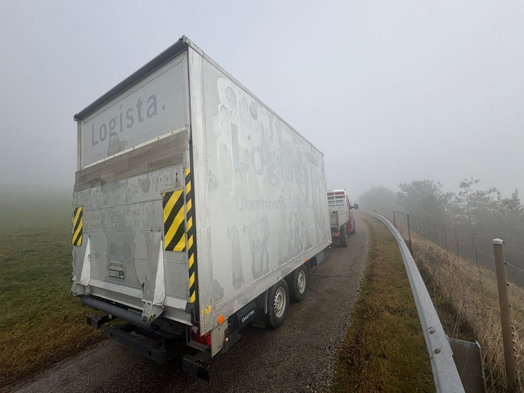 50beeedc-bbb5-4865-9272-c43d942e251e-WhatsApp Image 2025-12-18 at 14.23.24 (1).jpg