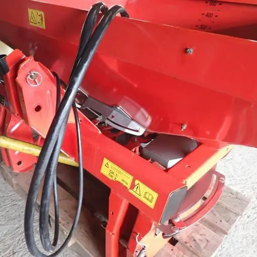 47972c8a-2231-4ffa-9622-cdb2859fd5b5-65 R 15 (6).jpg