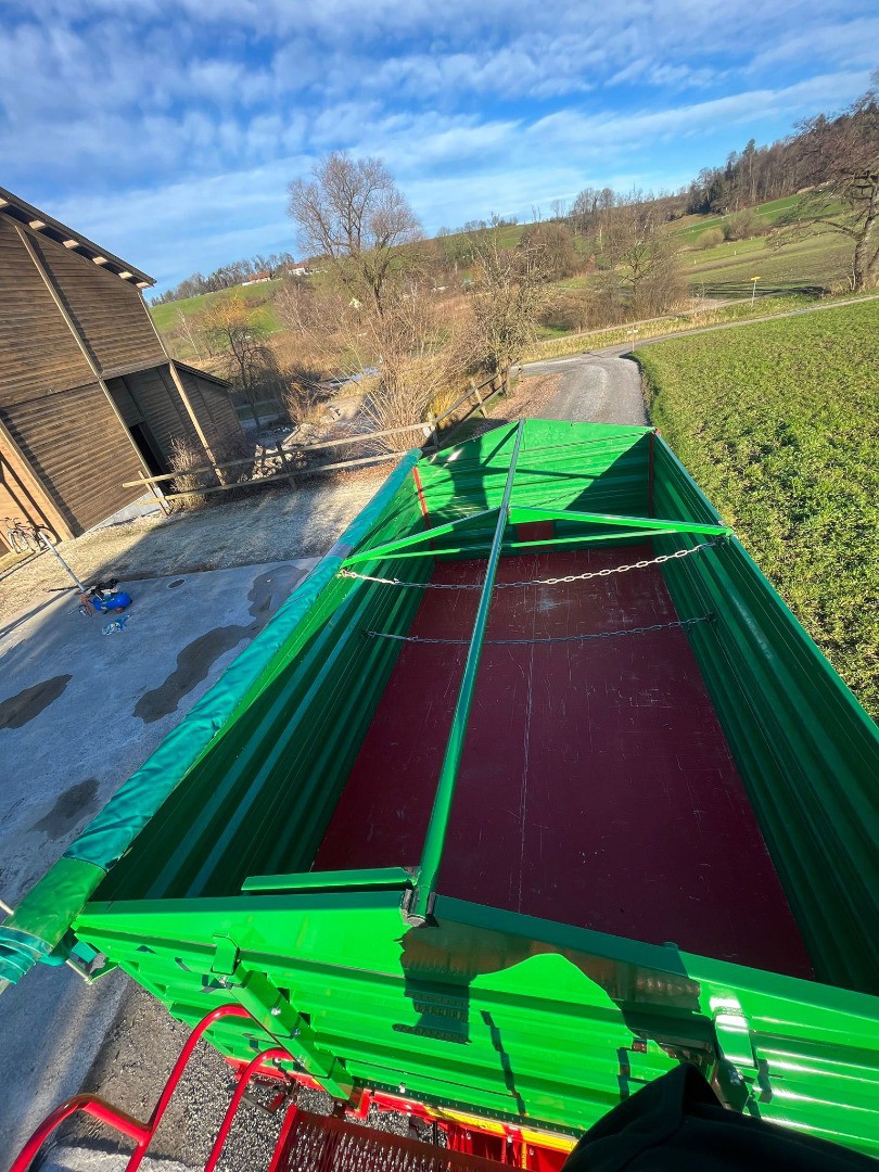 b80a8ff2-9176-4dd4-aa8f-5a33599729a4-WhatsApp Image 2025-11-30 at 16.16.14 (2).jpg