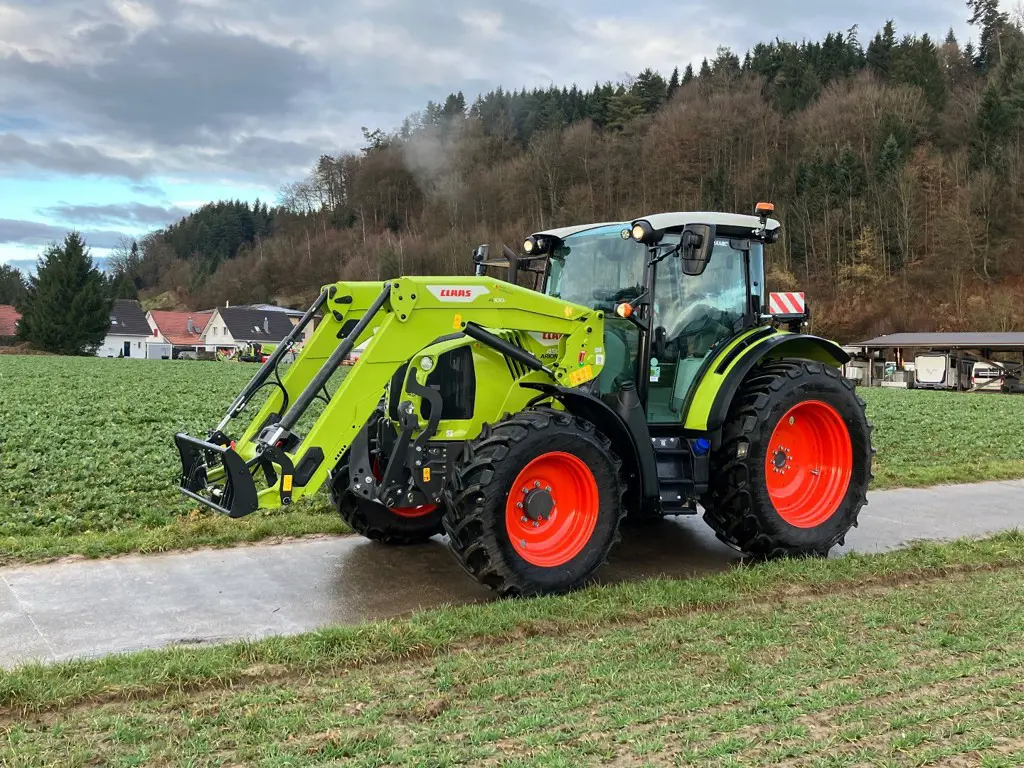 CLAAS ARION 450 SWISS+