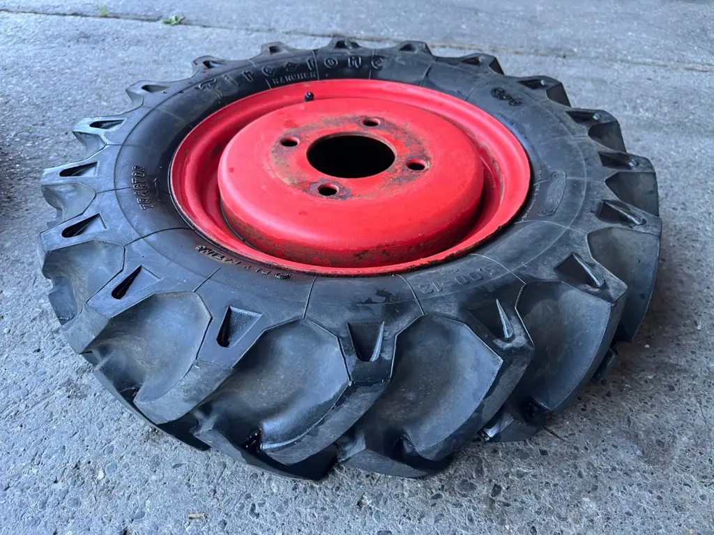 6ea957a7-dbae-48a4-95ed-7ec3d37262cf-37131 Rapid Räder diverses 5.00-12 (3).jpg