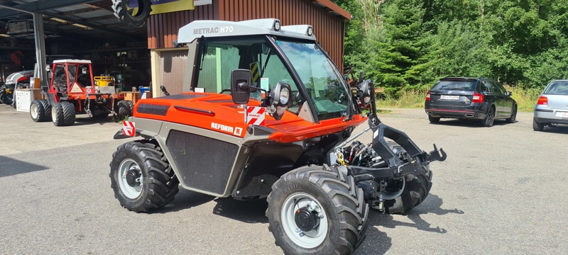 88336e41-ad5b-4e40-8b84-b85d0db49213-Reform H 70.jpg