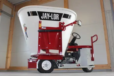 Futtermischwagen / Selbstfahrer JAY-LOR 5050