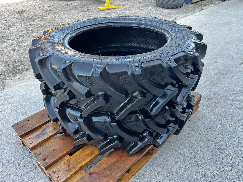 c4bbc897-8c41-4944-b814-f445592bac25-36455-Case-IH-Pneu-ohne-Felge-280-85-R24-Alliance-(1).jpg