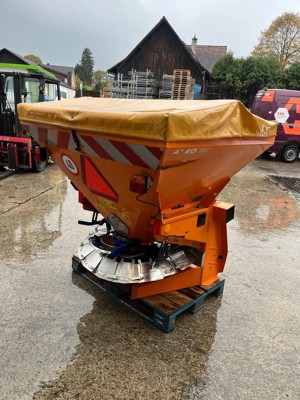 Salzstreuer RAUCH AXEO 8.1 C-200