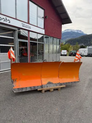Schneepflug Hunziker