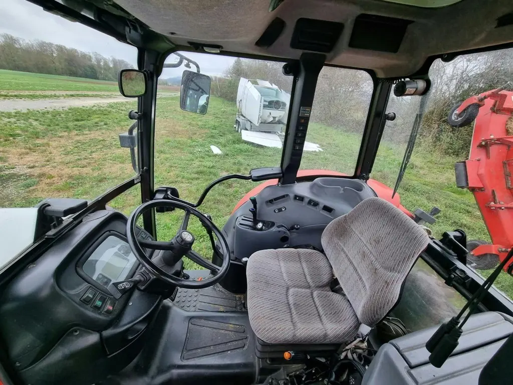 5c88b40f-26ec-4377-a8a3-d6275ba9a9da-Traktor5.jpg