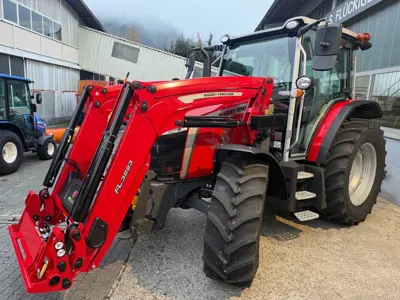 Massey Ferguson 5M.115 D4