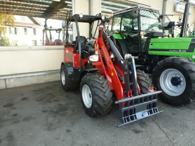 Schäffer 4670 Hoflader
