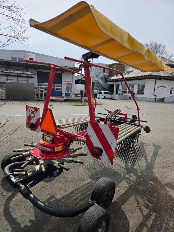 KREISELSCHWADER FELLA GEZOGEN