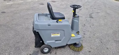 Wisch+Putz+Scheuermaschine KÄRCHER Occ.
