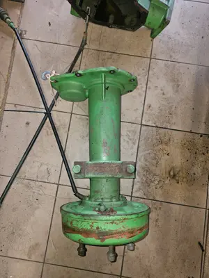SCHILTER Hinterachse li. zu Schilter 1300 ohne Diff. Occ.